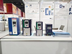 VEIKONG VFD500 200KW utilizado en la máquina de formación de rollos con un rendimiento perfecto